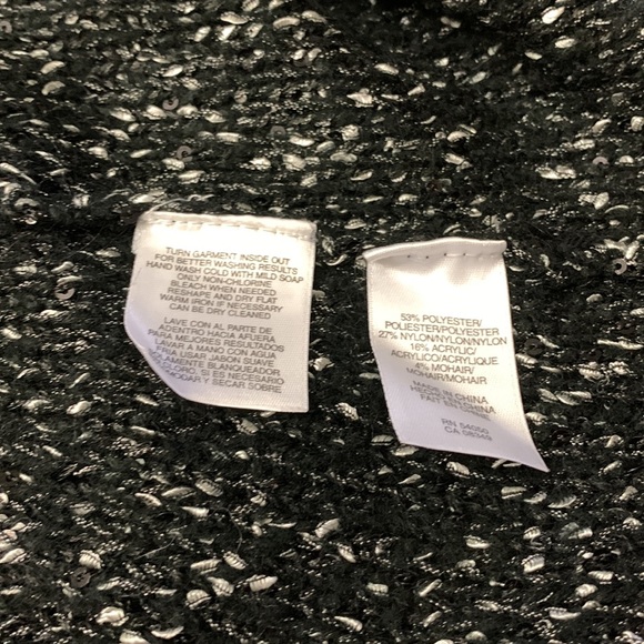 3/$15 NWOT Anne Klein Cover sweater for night!! - Picture 2 of 3